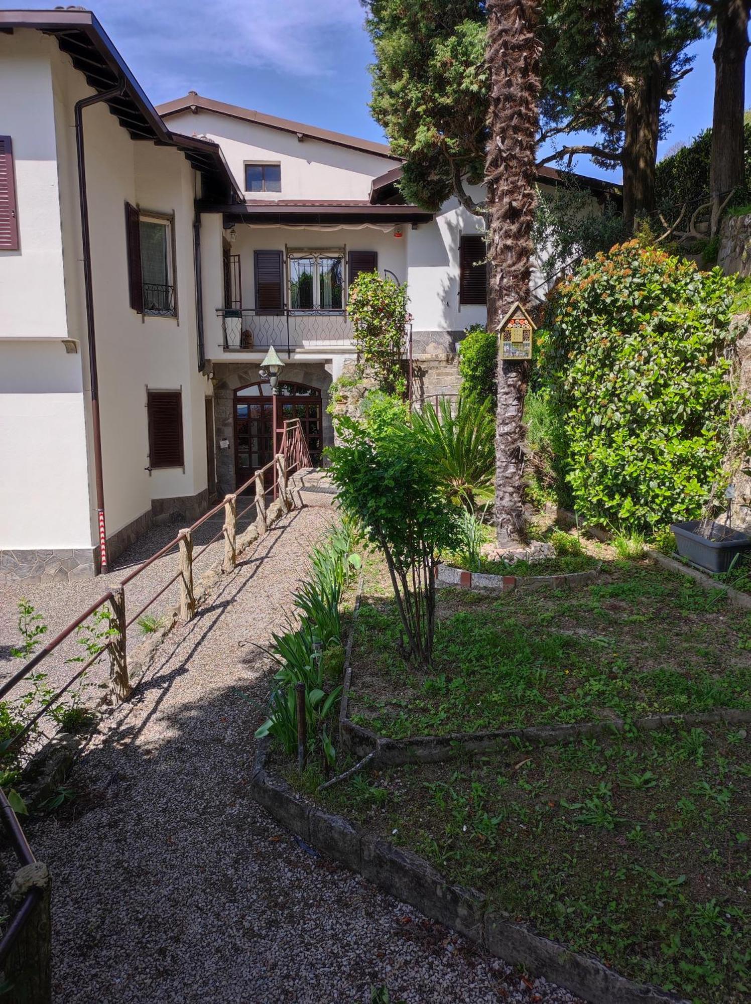 Tavernerio Villa Antonella, App. Vittoria מראה חיצוני תמונה