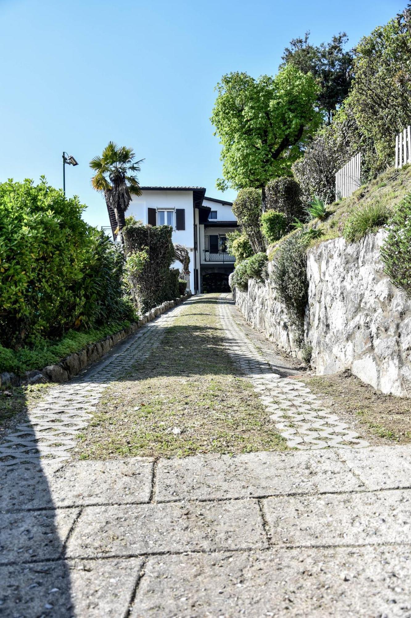 Tavernerio Villa Antonella, App. Vittoria מראה חיצוני תמונה
