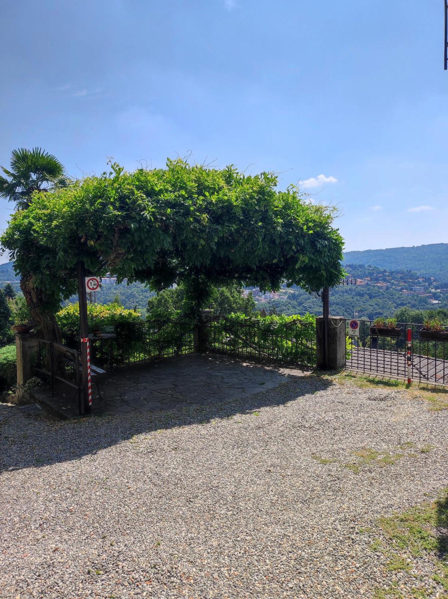 Tavernerio Villa Antonella, App. Vittoria מראה חיצוני תמונה